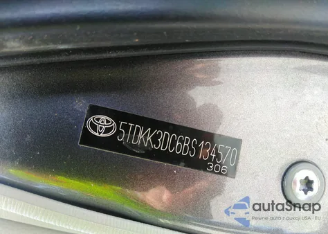 2011 Toyota Sienna Le V6/Le V6 Auto Access Seat from USA, damaged, VIN 5TDKK3DC6BS134570